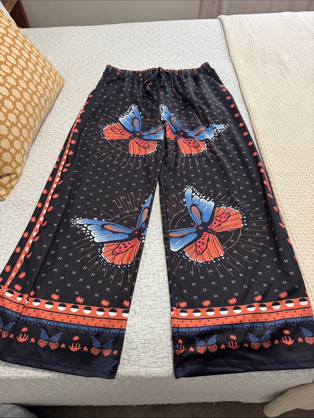 Nwot Black Butterfly Print Wide-Leg Pants